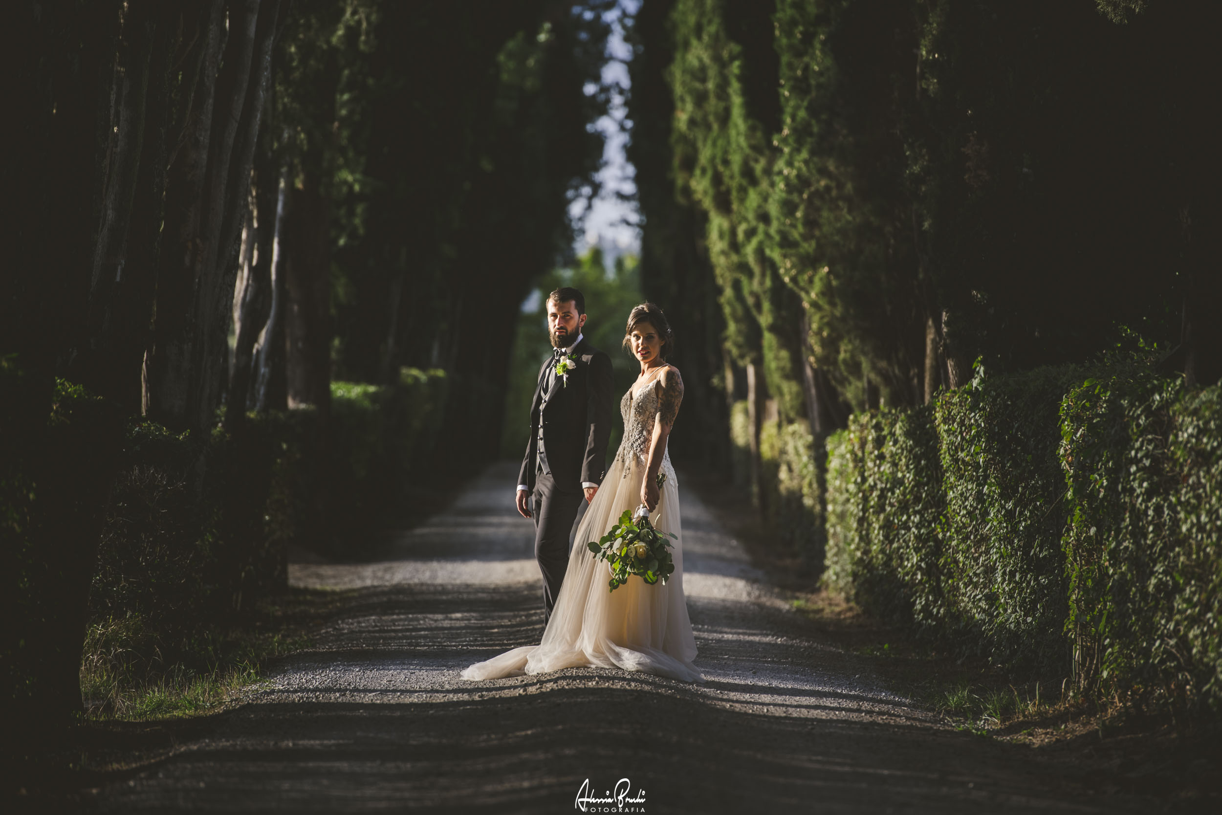 wedding in castel di pugna siena tuscany 