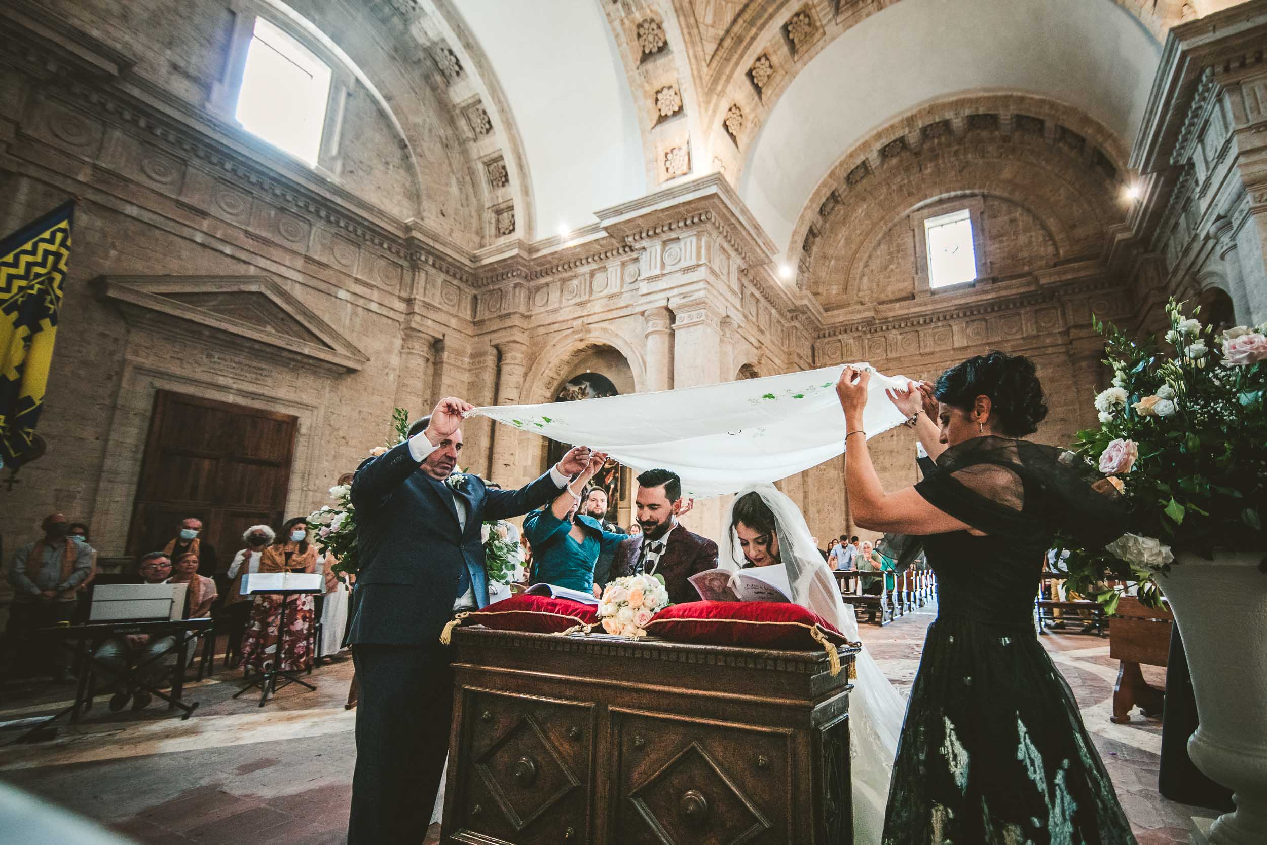 wedding in san biagio montepulciano tuscany