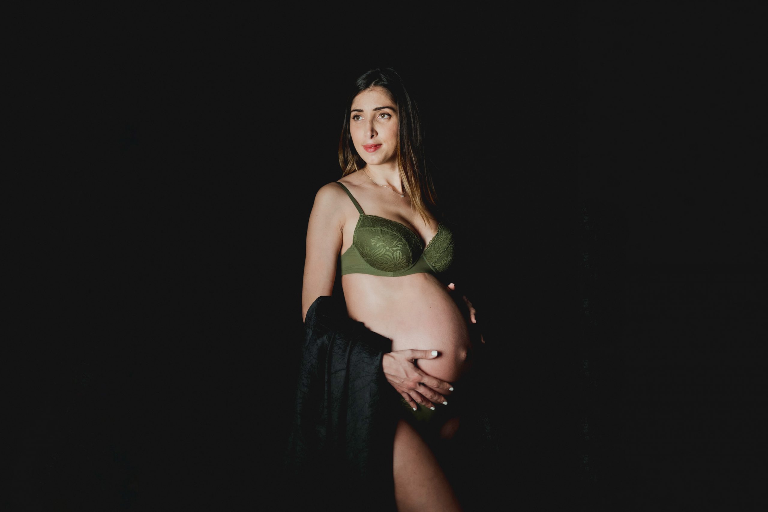 Maternity Studio Portrait Siena